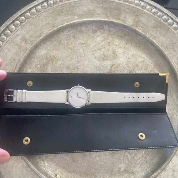 VINTAGE MOVADO WHITE WATC
